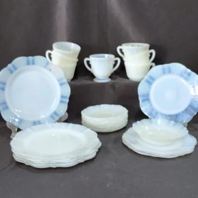 Macbeth-Evans Sweetheart Monax Depression Glass