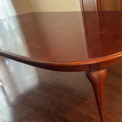 Walter Of Wabash Dinning Table 