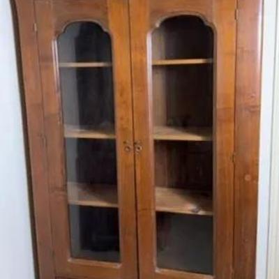 Glass Front Cabinet w/ Scalloped Top