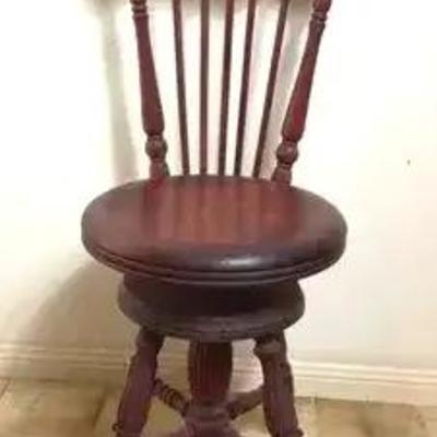 Charles Parker Co Piano Stool