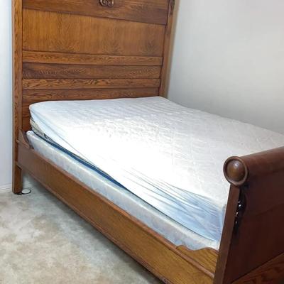 Vintage Wooden Full Bed. 2nd FLOOR