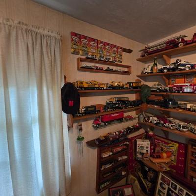 Sale Photo Thumbnail #66