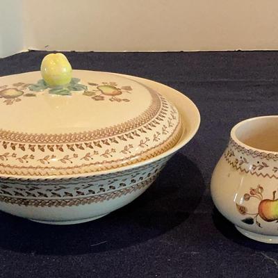 Johnson Bros Covered Dish And Jar Fruit Sampler Pattern 