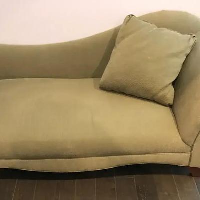 Upholstered Fainting Couch