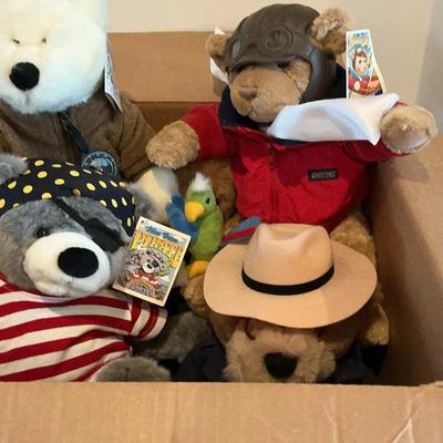 Mystery Lot Of Land’s End Bears 