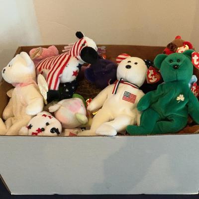 Mystery Lot Of Beanie Babies 