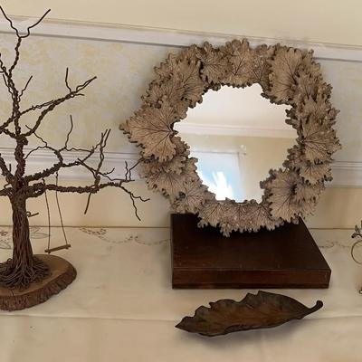 Lot of 4 Leaf/Tree Home Decor