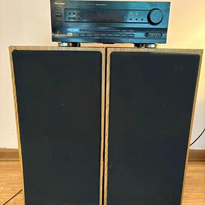 Pioneer VSX-D608 500W A/V Multi Channel Receiver w/ (2) Fisher Floor Speakers