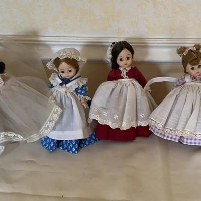 7  Madam Alexander Vintage Dolls (no box)