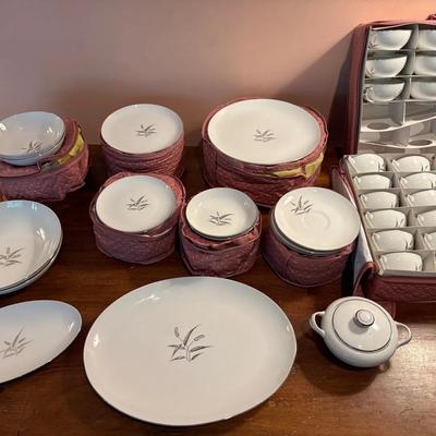 1950's Vintage Fine China Harmony 1210 Mfg. In Japan By Empress China