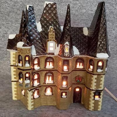Ceramic Light-up Yuletide Snow Hamlet "Le Chateau" 