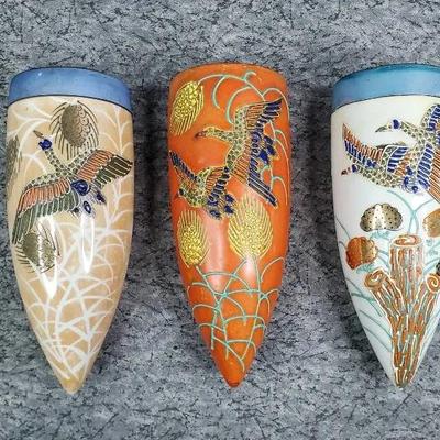 Asian Luster Moriage Painted Bird Themed Wall Pockets