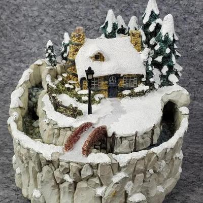 Thomas Kincade Light-up Stonehearth Hutch Fountain