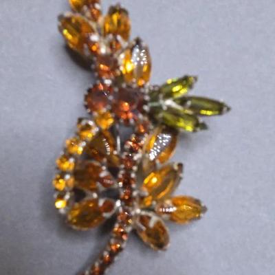 Vintage  Topaz-Brown Leaf Brooch