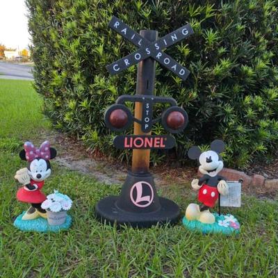 Lawn Mickey &Minnie With Lionel Railroad Crossing