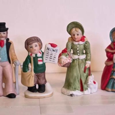 Lefton Christmas "Colonial Village" 6 Figures (A)