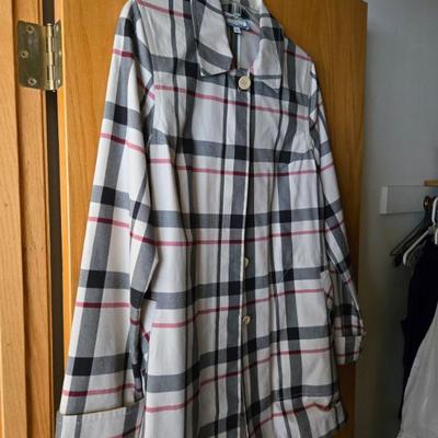 Sale Photo Thumbnail #150