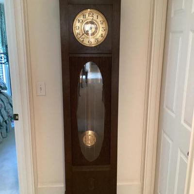 Longcase clock free standing pendulum clock