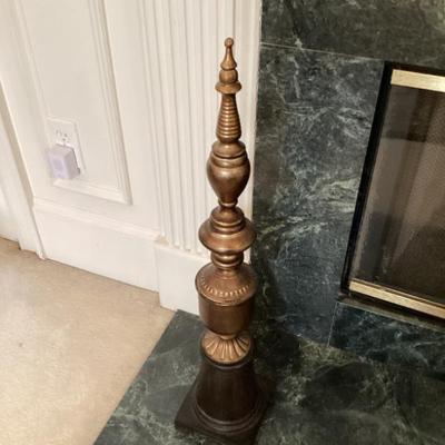 Carved wooden finial