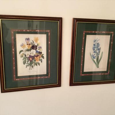 Wall art florals with green matt