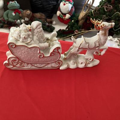 Mikasa holiday elegance porcelain fugrine of santa and his sleigh