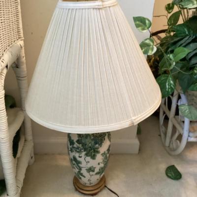 Chinoiserie lamp
