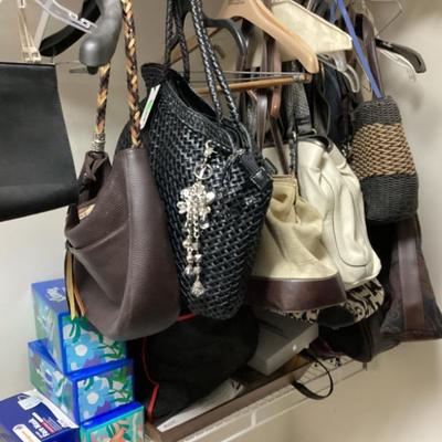 Women s handbags 2)