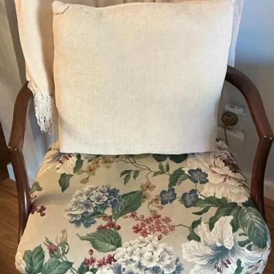 Floral Chair 