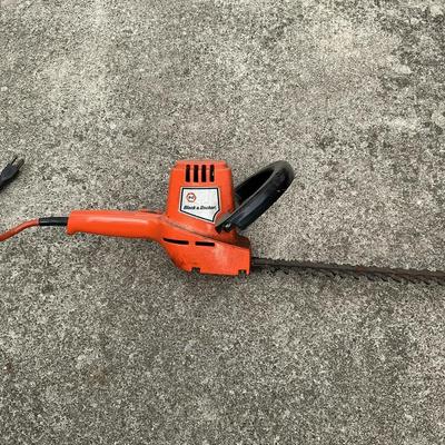 Black Decker Electric Hedge Trimmer