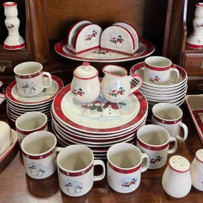 8 Piece Set Of Royal Seasons Holiday Stoneware With Additional Serving Pieces
8 Piece Set Of Royal Seasons Holiday Stoneware With...
