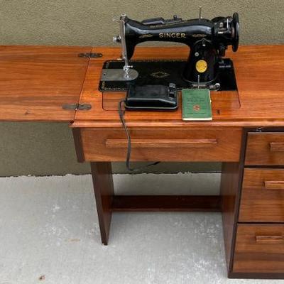 Vintage Singer Sewing Machine AH389859 With Lift Top Sewing Desk, Pedal, And Assorted Accessories