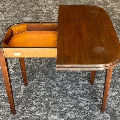 Vintage Lift Top Rotating Game Table With Storage
Vintage Lift Top Rotating Game Table With Storage