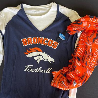 Sonoma Women's Large Denver Broncos Long Sleeve Shirt And Broncos Scarf