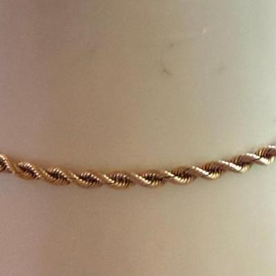 14k Yellow Gold Silk Rope 7 Inch Twist Chain Bracelet Total Weight 2.97 Grams