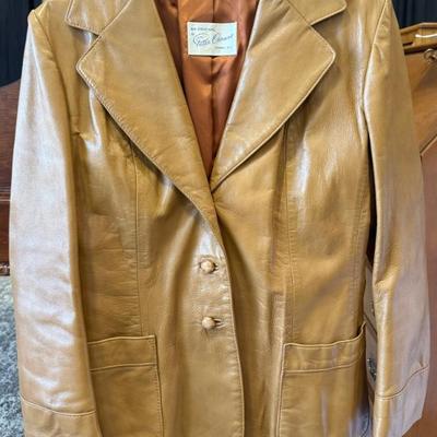 Vintage Original By Peter Caruso Passaic NJ Genuine Leather Button Front Jacket Ladies Small