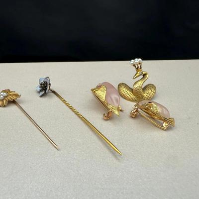 14K Gold Jewelry Lot | Swan Brooch, Fish Clips & Floral Stick Pins | 4 Pieces | Jeweler Evaluated