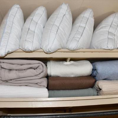 0480 bedroom a bonus room