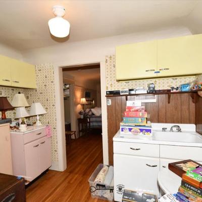 0437 bedroom a bonus room