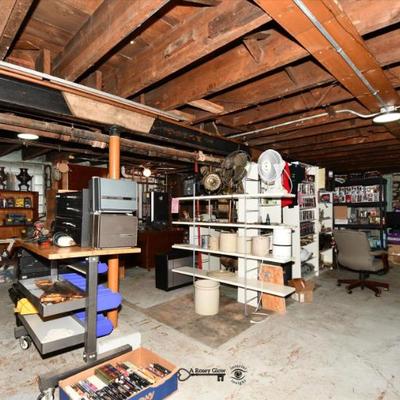 1018 basement
