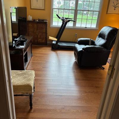 Sale Photo Thumbnail #77