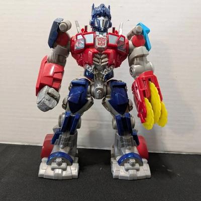 Transformers: Dark of the Moon Robo Power Revving Robots Optimus Prime action figure. 