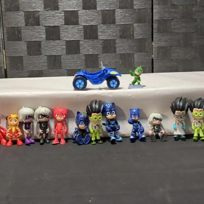 PJ Masks Character Figures And Bike 