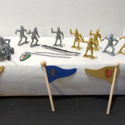 Knights, Spears, Flags and Cannon Figures