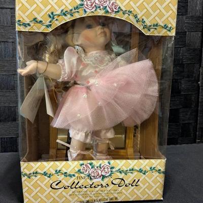 Fine Porcelain Collectors Doll Ballerina With Mirrored Stand 