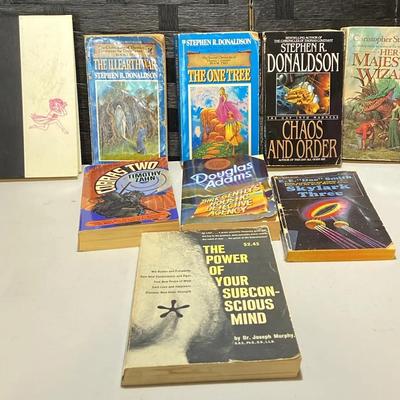 Vintage Sci-fi & Fantasy Novels