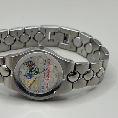 Year 2000 Limited Edition Disney World Watch 