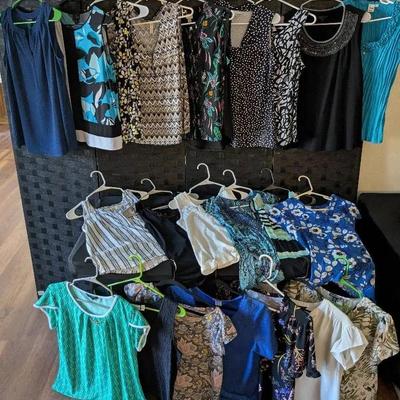 Ladies Tops, Size Medium Petite And Small Petite 