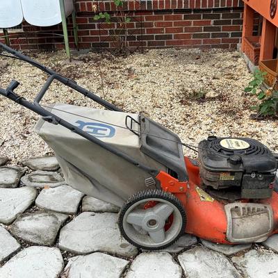 Husqvarna Self-Propelled Lawn Mower – Briggs & Stratton 650 Series, 190cc