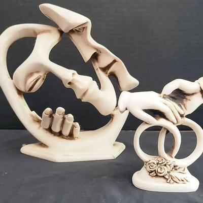 Jart Mexico Abstract Sculptures Featuring “Lovers Kiss” & “Interlocking Hands with Rings”