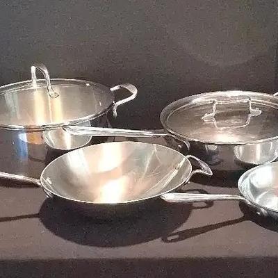 All-Clad Stainless Steel Fry Pans & 7.5 Qt. Stock Pot
